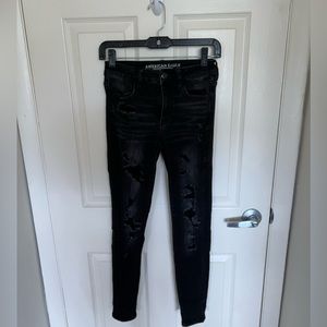 American Eagle Black ripped jeggings